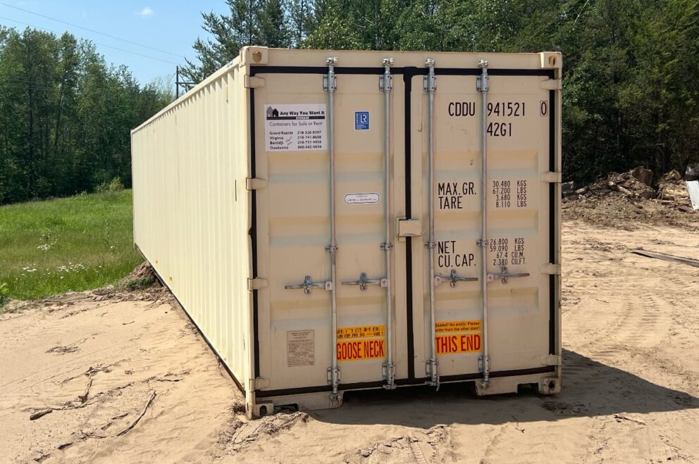 40 ft shipping containers rentals and sales