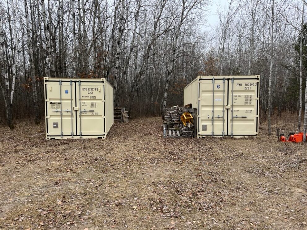 How to keep your belongings safe in a storage container