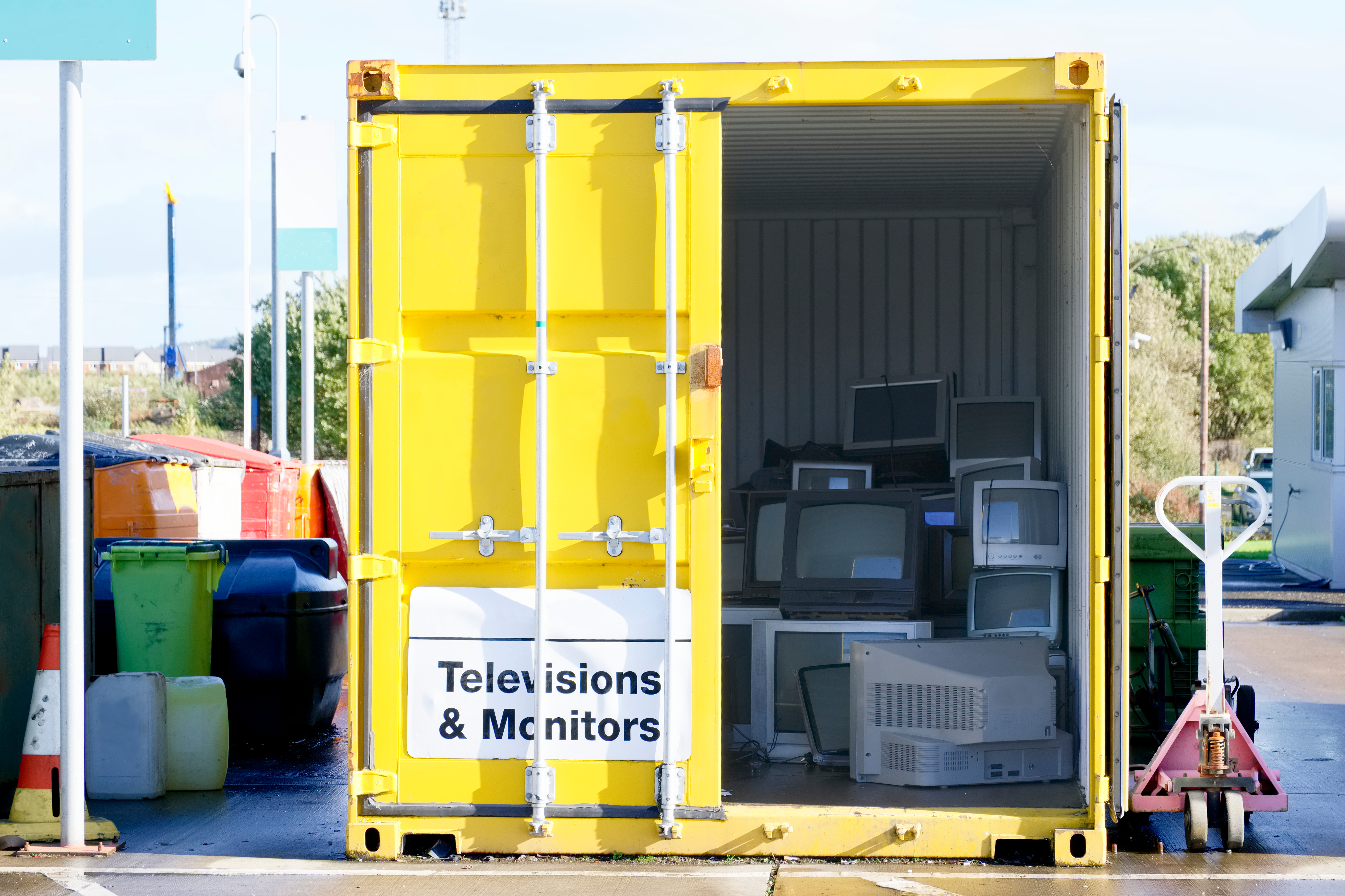 Here's how portable storage make moving stress-free